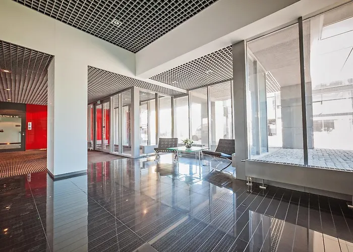 Good Time Boznicza 1 & Male Garbary 8 - Centrum Poznania, 2 Min Od Starego Rynku Apartman