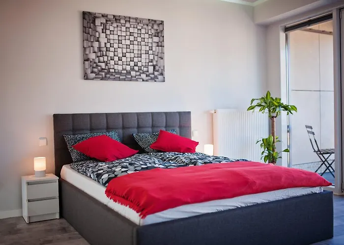 Good Time Boznicza 1 & Male Garbary 8 - Centrum Poznania, 2 Min Od Starego Rynku * Poznan