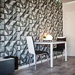 Good Time Boznicza 1 & Male Garbary 8 - Centrum Poznania, 2 Min Od Starego Rynku Apartment *