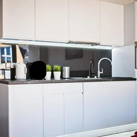 Good Time Boznicza 1 & Male Garbary 8 - Centrum Poznania, 2 Min Od Starego Rynku * Poznań