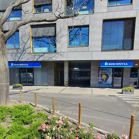 Good Time Boznicza 1 & Male Garbary 8 - Centrum Poznania, 2 Min Od Starego Rynku דירה פוזנן