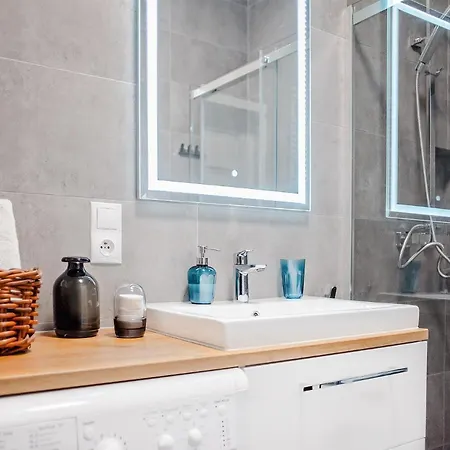 Good Time Boznicza 1 & Male Garbary 8 - Centrum Poznania, 2 Min Od Starego Rynku Appartement Poznań