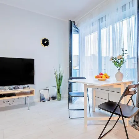 Good Time Boznicza 1 & Male Garbary 8 - Centrum Poznania, 2 Min Od Starego Rynku * Poznań