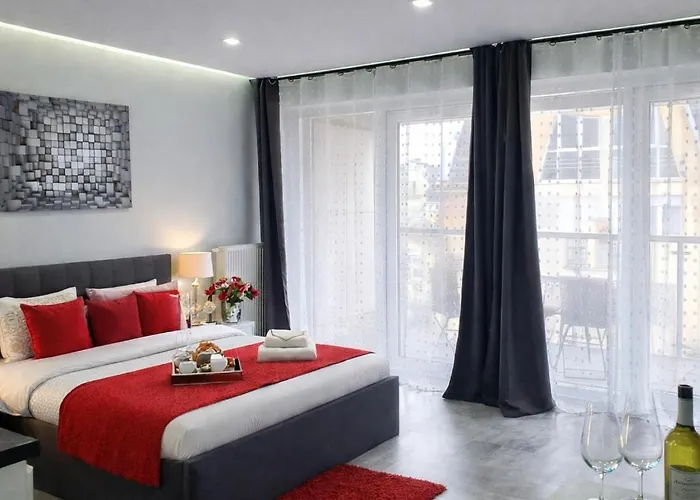 Good Time Boznicza 1 & Male Garbary 8 - Centrum Poznania, 2 Min Od Starego Rynku *