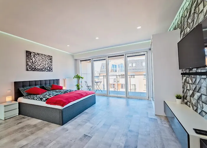 Good Time Boznicza 1 & Male Garbary 8 - Centrum Poznania, 2 Min Od Starego Rynku