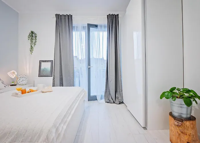 Good Time Boznicza 1 & Male Garbary 8 - Centrum Poznania, 2 Min Od Starego Rynku *